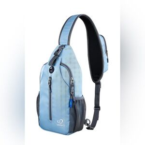 BNWT - Light Blue and Grey Crossbody Hiking Bag